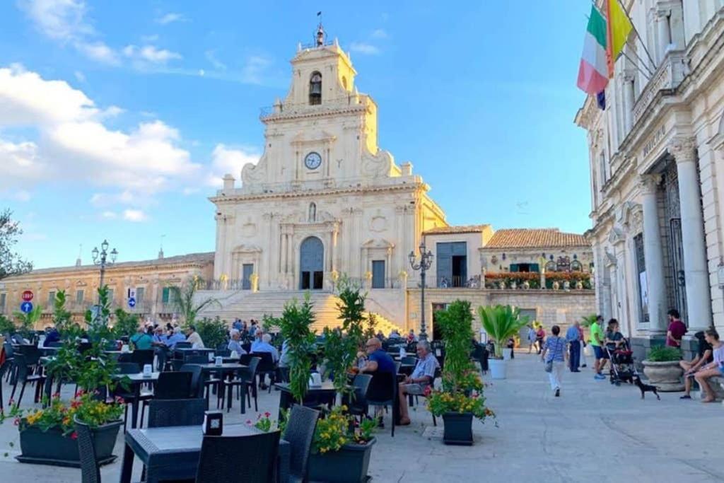 Ferienwohnung Dammuso Dell'Arco Palazzolo Acreide Exterior foto